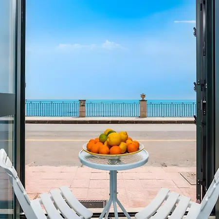 Casa Mare Sea View Apartment