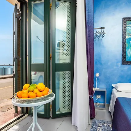 Casa Mare Sea View *